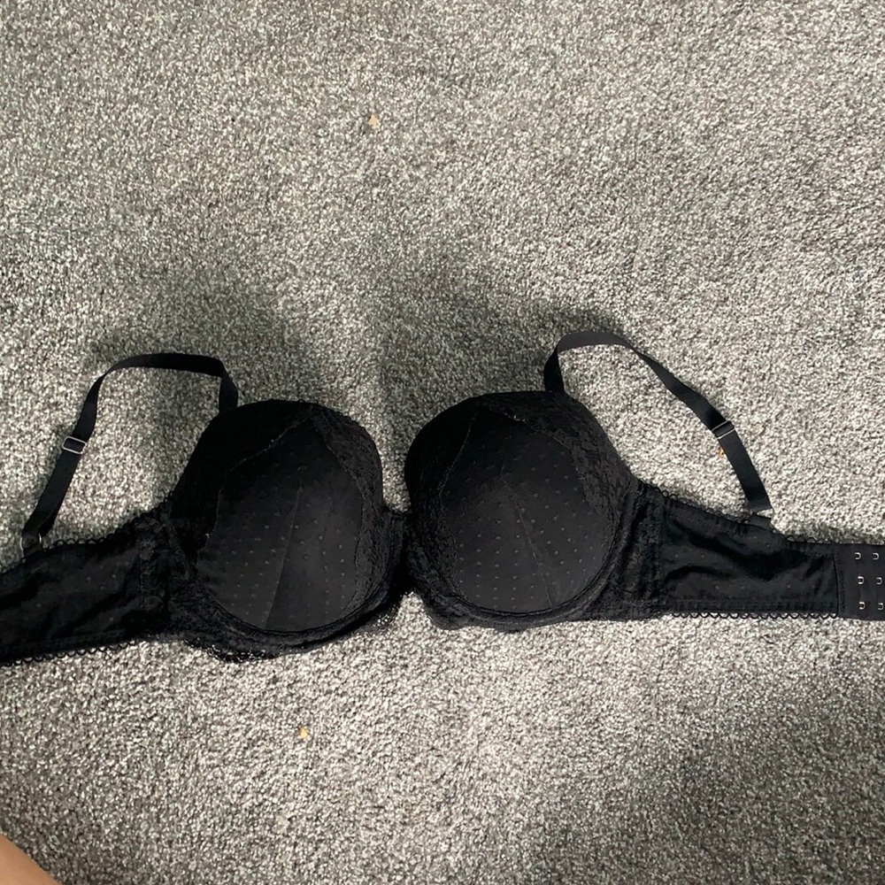 Victoria Secret. lined Demi bra 34 DDD
